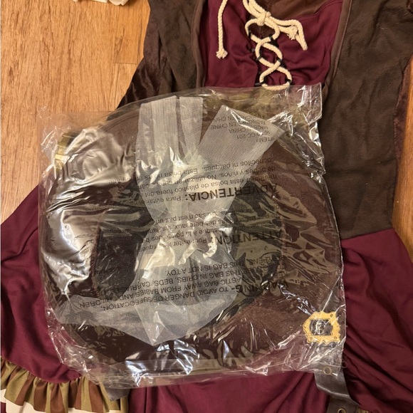 Spirit Halloween Steampunk Girl Adult Costume Size Small - Picture 7 of 10